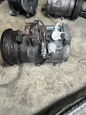 Toyota Sienna 2005 a/C Compressor