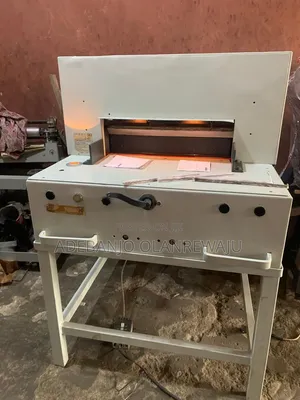 Ideal Cutting Machine 22 Inch