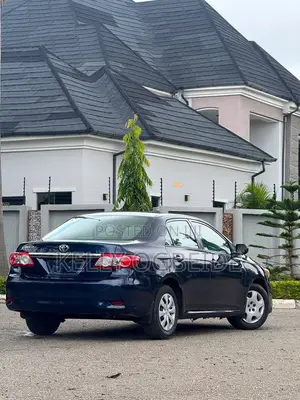 Toyota Corolla 2013 Blue