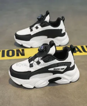 Kids Canvas/Sneakers