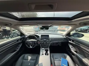 Honda Accord Touring 2.0T 2020 Gray