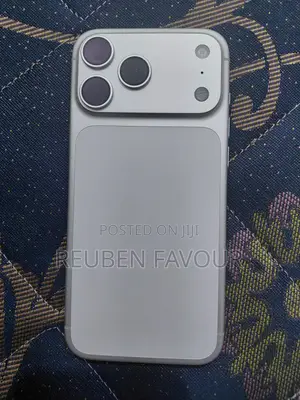 Apple iPhone 17 Pro Max 256 GB Silver