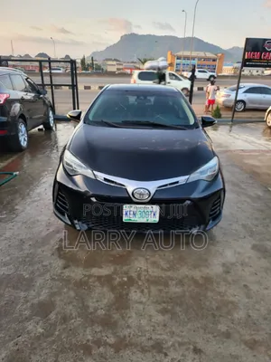 Toyota Corolla 2017 Black