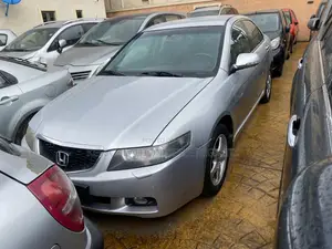 Honda Accord Automatic 2004 Silver