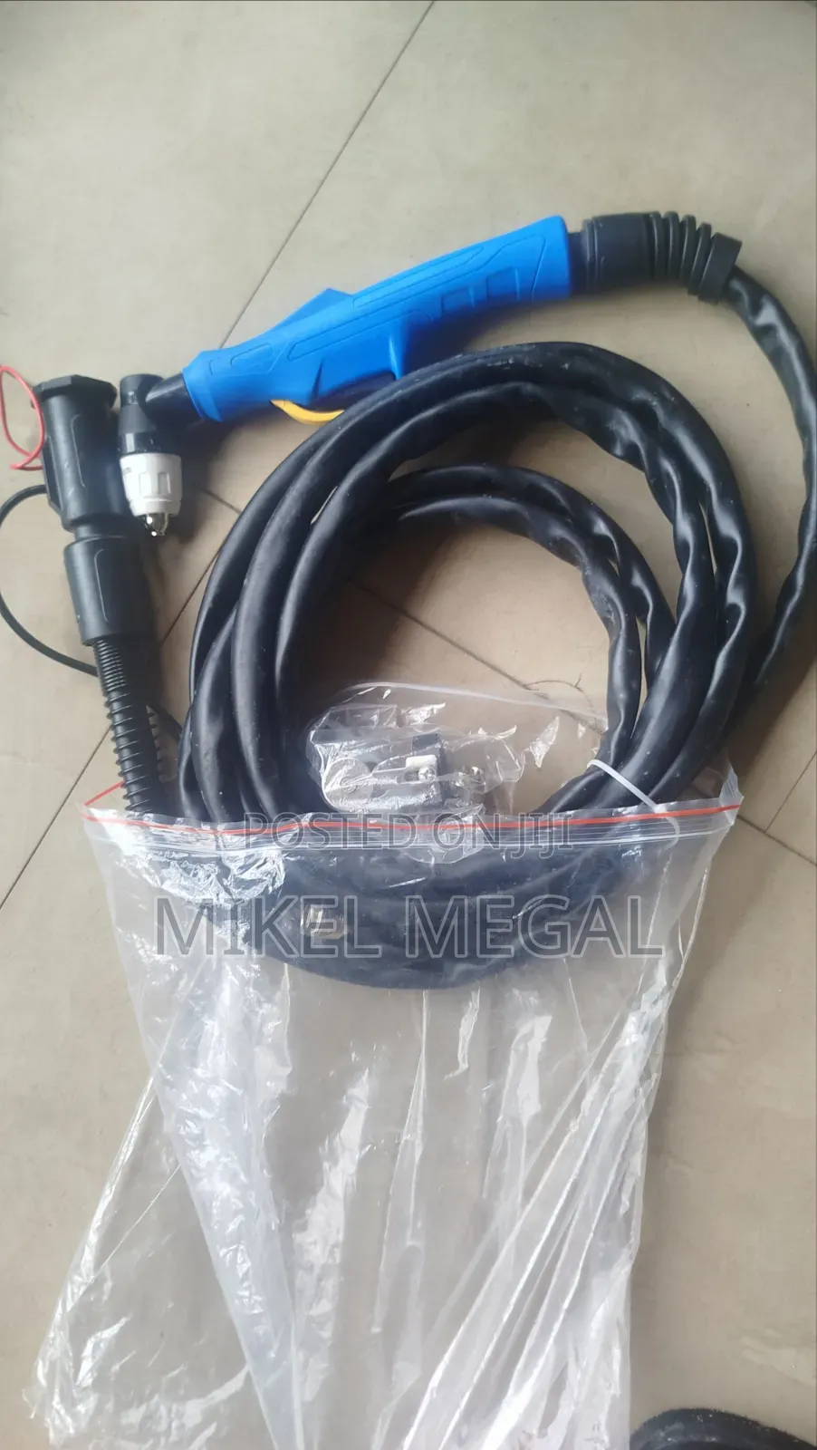 Plasma Cutting Torch