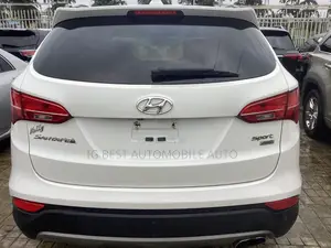 Hyundai Santa Fe Limited 4dr SUV (3.3L 6cyl 6A) 2015 White
