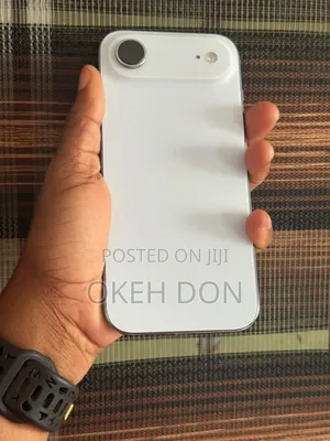 Apple iPhone Air 512 GB White