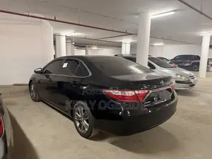 Toyota Camry SE 4dr Sedan (2.5L 4cyl 6A) 2016 Black