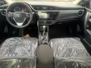 Toyota Corolla LE 4dr Sedan (1.8L 4cyl CVT) 2017 Red