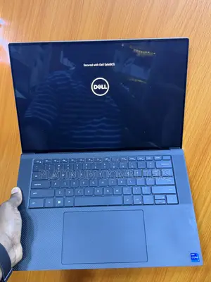 Laptop Dell XPS 15 9520 16GB Intel Core i7 SSD 1T