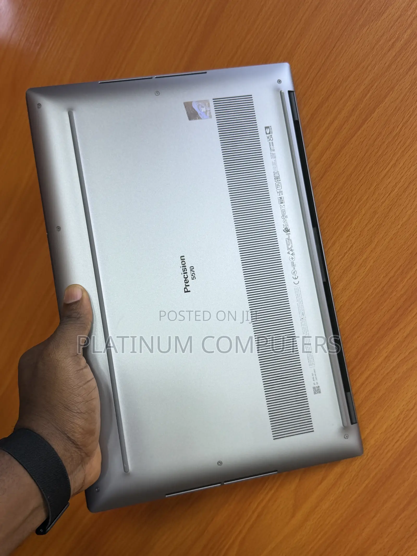 Laptop Dell Precision 5570 32GB Intel Core i7 SSD 1T