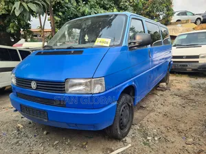 Volkswagen Transporter 2003 Blue