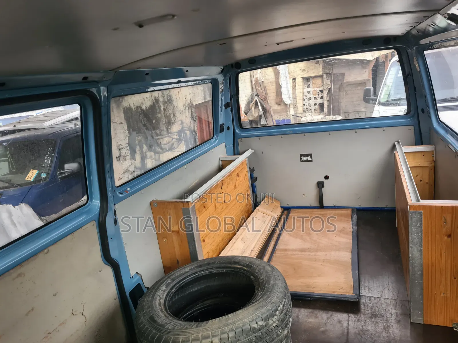 Volkswagen Transporter 2003 Blue