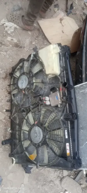 Lexus Rs350 Radiator and Fan 2018