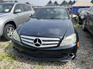 Mercedes-Benz C300 Luxury Sedan RWD (3.0L 6cyl 7A) 2008 Black