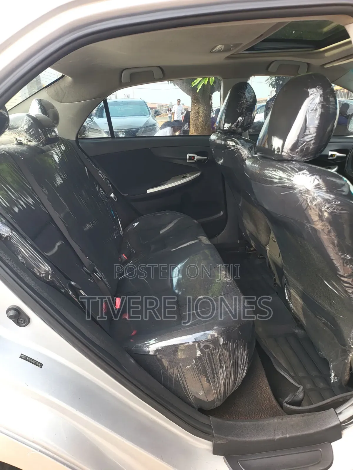 Toyota Corolla 2012 Silver