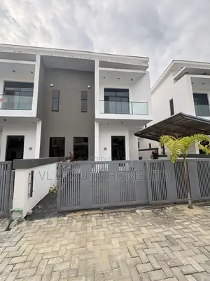 4bdrm Duplex in Lagos Island / Lagos Island for rent