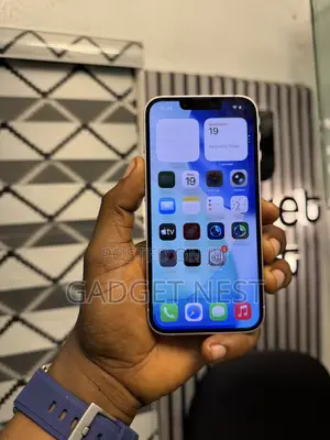 New Apple iPhone 17e 256 GB Pink