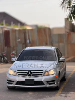 Mercedes-Benz C300 2013 Silver