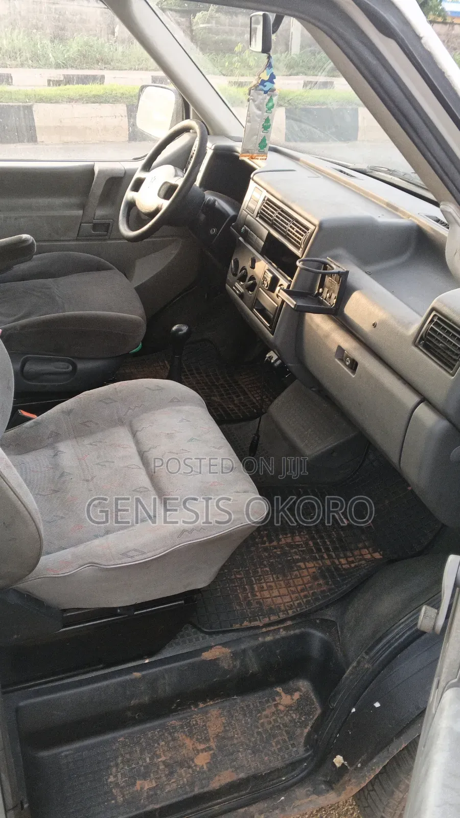 Volkswagen Transporter 2000 White