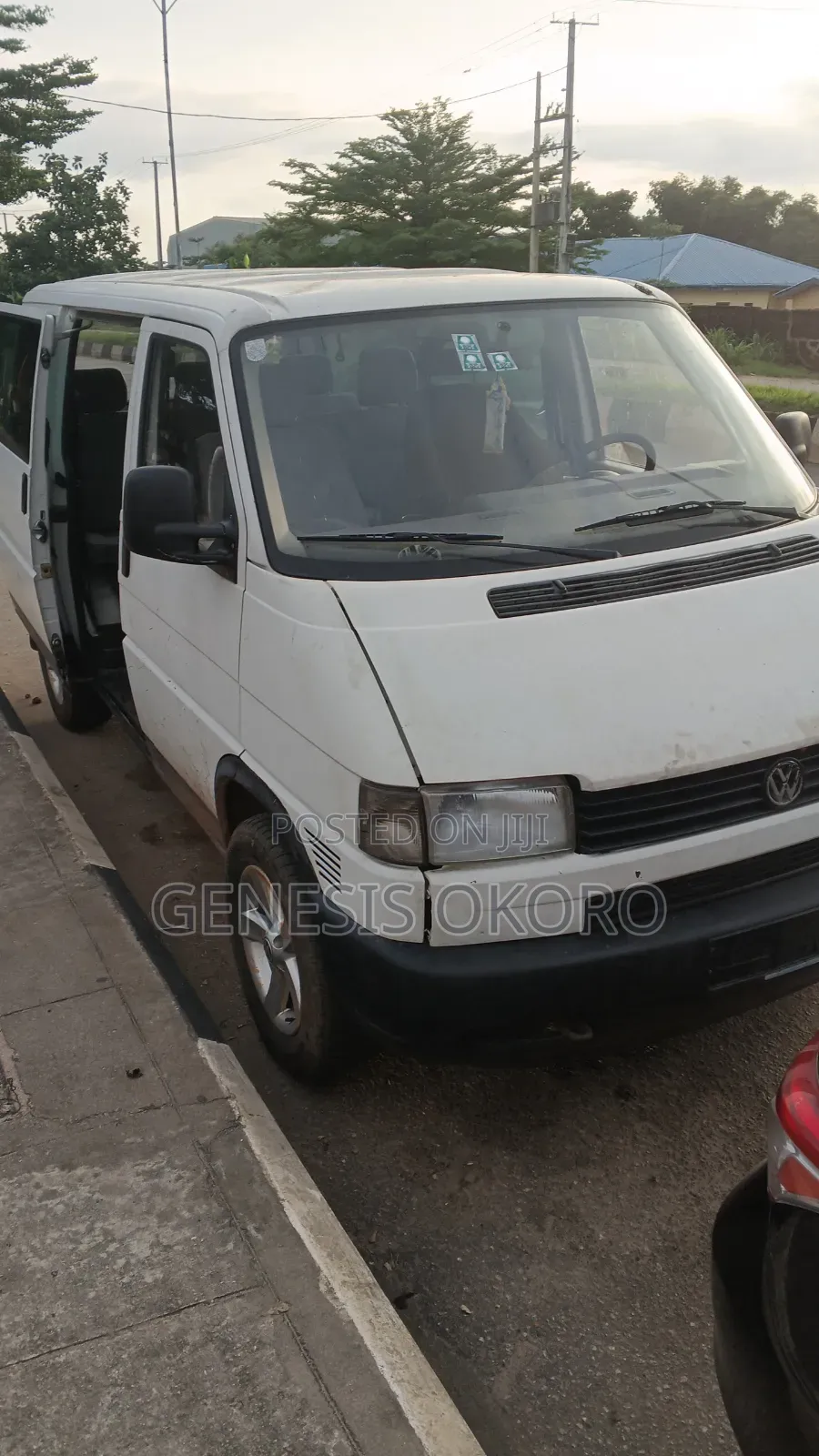 Volkswagen Transporter 2000 White