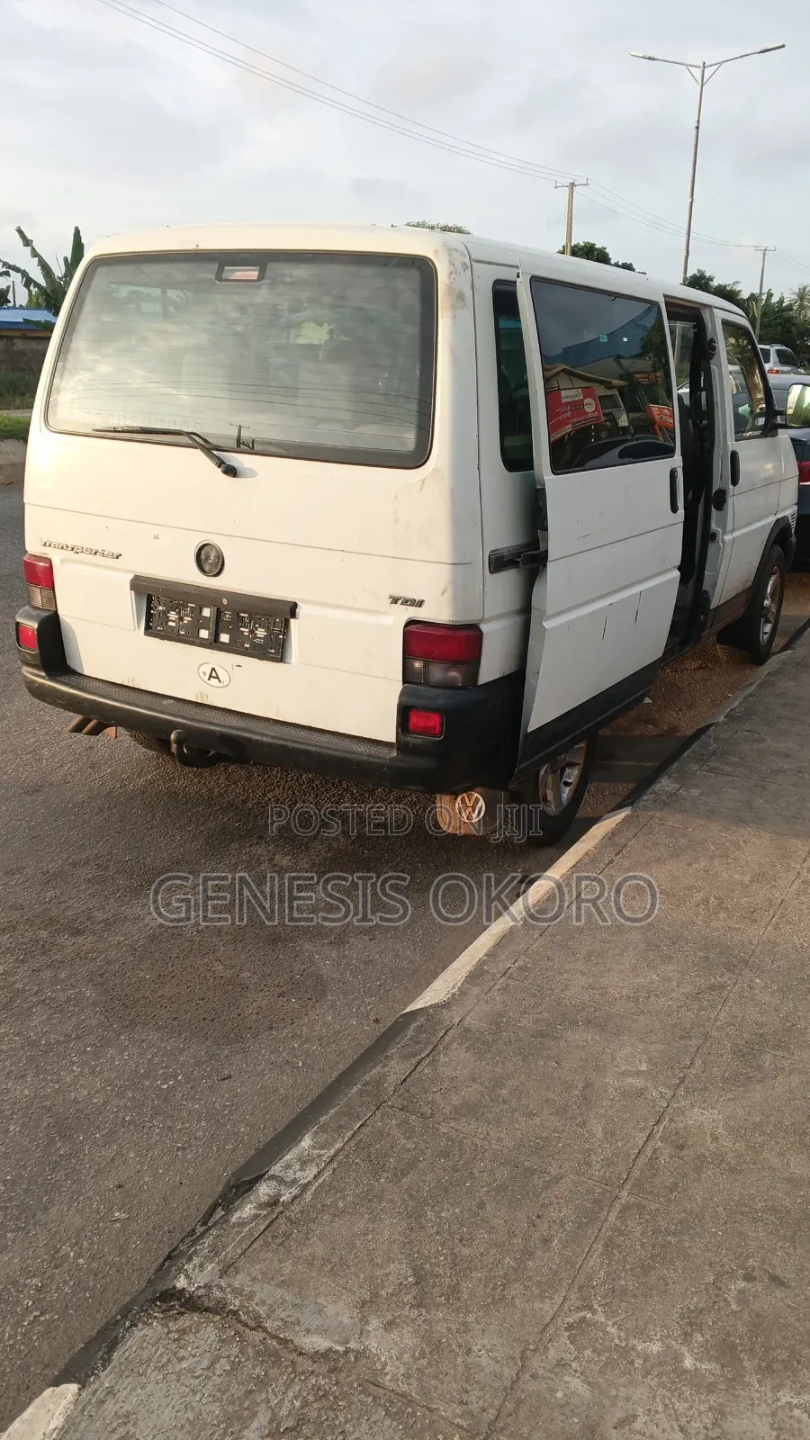 Volkswagen Transporter 2000 White