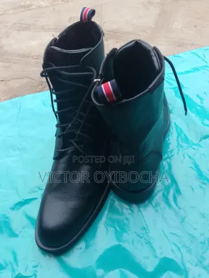 Black Leather Pier One Shoe