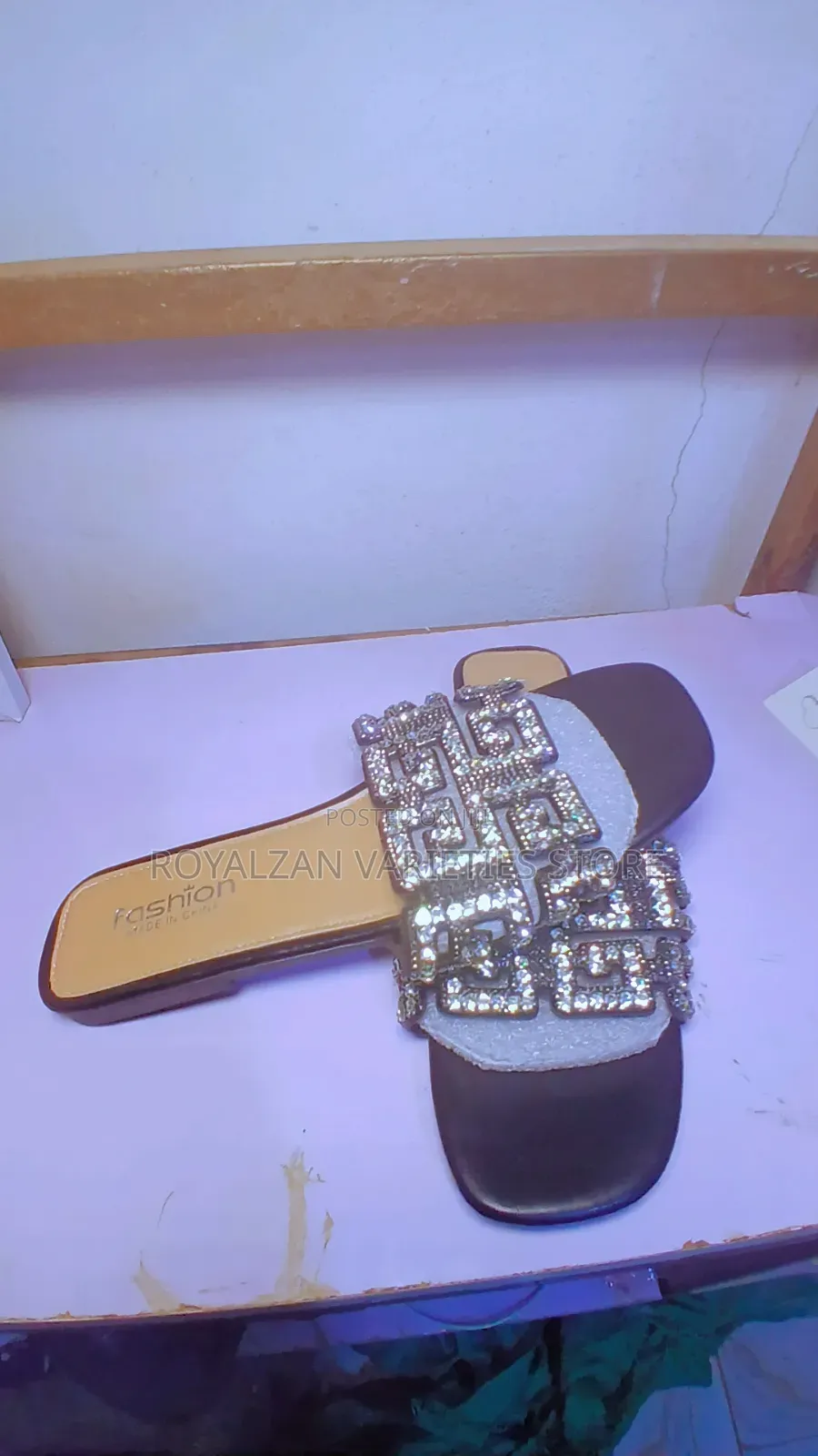 Female Flat Slippers