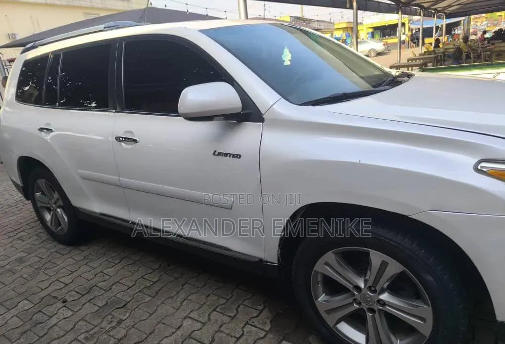 Toyota Highlander 2012 White