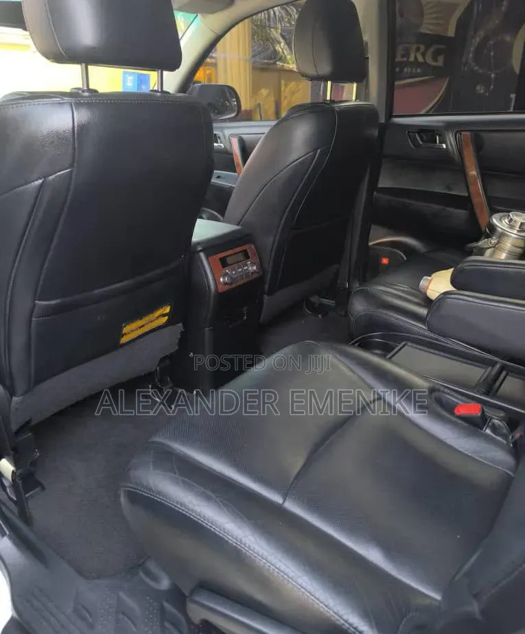 Toyota Highlander 2012 White
