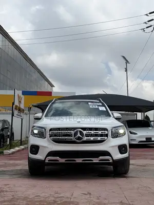 Mercedes-Benz GLB-Class GLB 250 4MATIC 2021 White