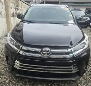Toyota Highlander 2018 Black
