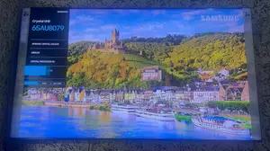 65” Samsung Crystal Uhd Au8079 Smart TV