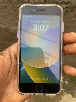 Apple iPhone 8 64 GB Black