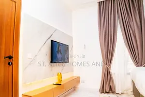 Broaday Cosmopolitan Nook 1 Bedroom Apartment