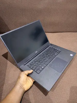 Laptop Dell XPS 15 7590 32GB Intel Core i5 SSD 2T