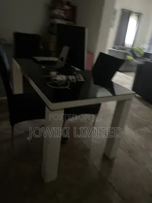 Dinning Table