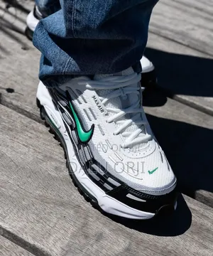 Nike Snickers
