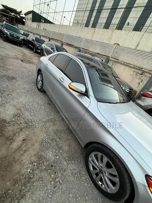 Mercedes-Benz C300 2020 Silver