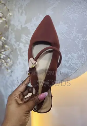 Flat Close Shoes