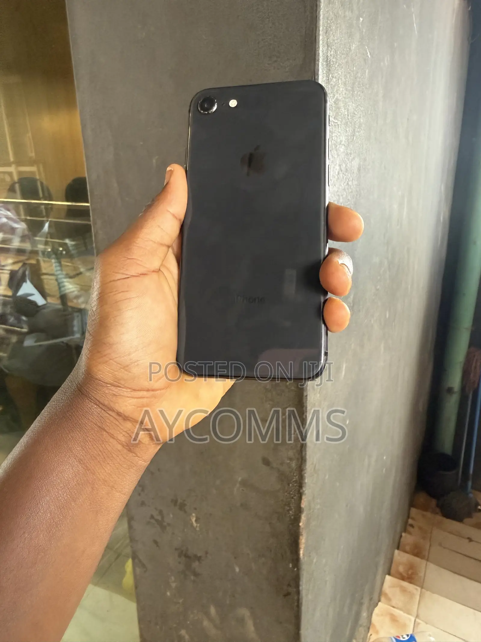 Apple iPhone 8 64 GB Black