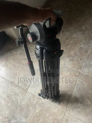 Heavy Duty Tripod