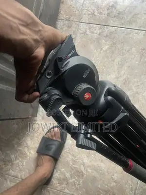 Heavy Duty Tripod