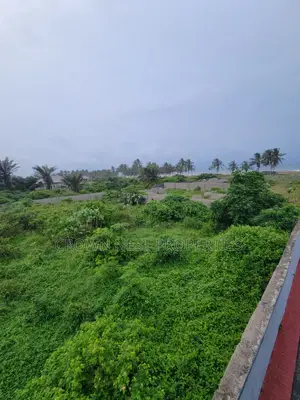 1 Plot of Dry Land in Eleko Ibeju Lekki. Close to the Beach