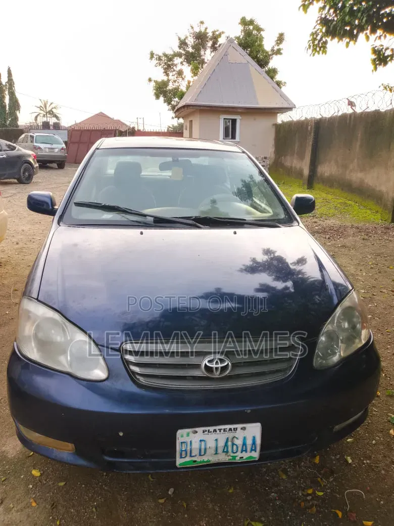 Toyota Corolla 2004 Blue