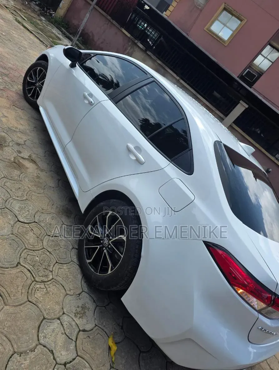 Toyota Corolla 2022 White