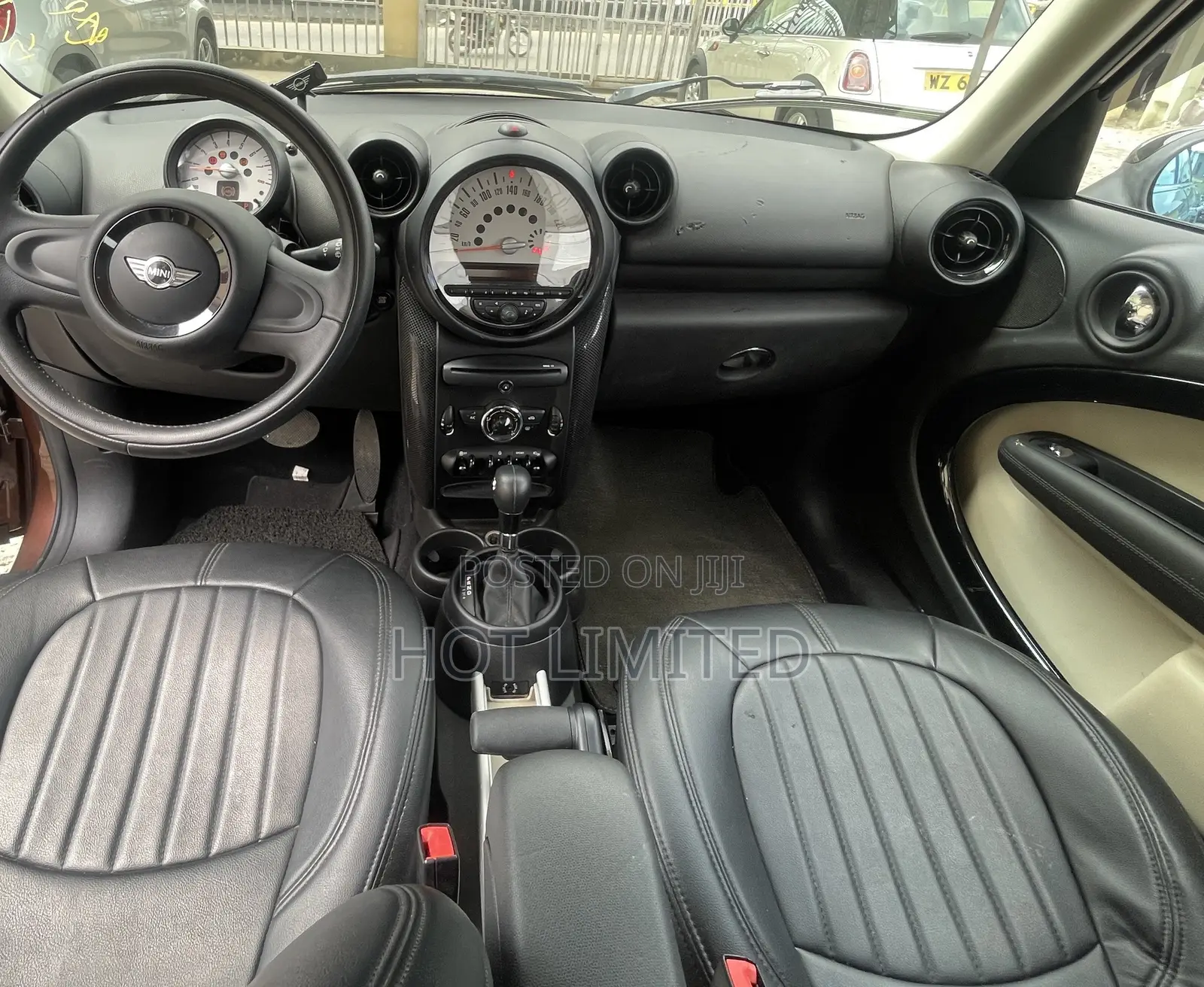 Mini Countryman 2014 Brown