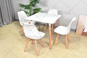 Wood Leg Dinning for Home and Restaurants