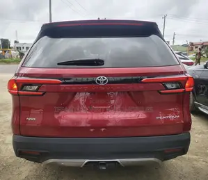 Toyota Highlander Platinum FWD 2024 Red