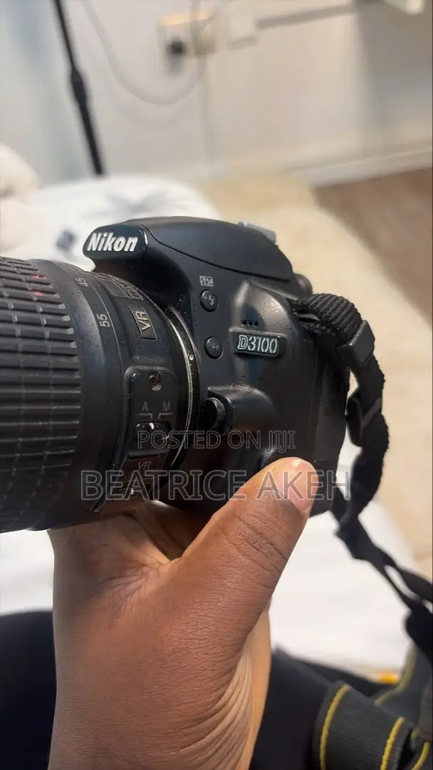 Nikon D3100 Camera